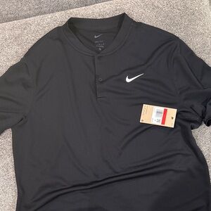 Nike Men's Black Athletic Shirt